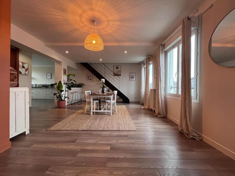 Appartamento Le Saint Pierre Grand Duplex Hyper Centre, Port Caen Esterno foto